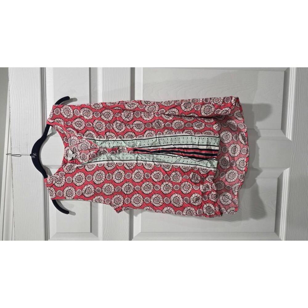 Crown & Ivy XXL Sleeveless Patterned Blouse - Bold & Breezy!
